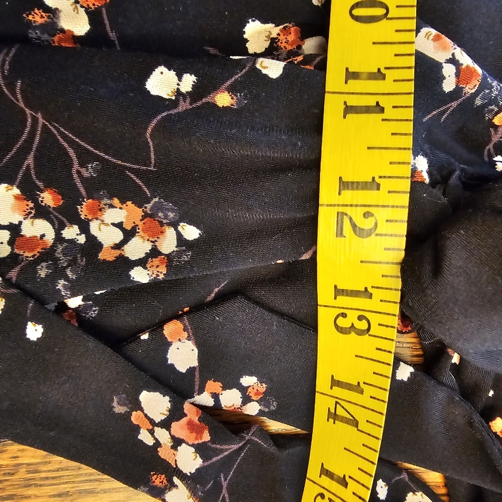 Kaileigh Floral Faux Wrap Wide Leg Jumpsuit - Picture 16 of 16